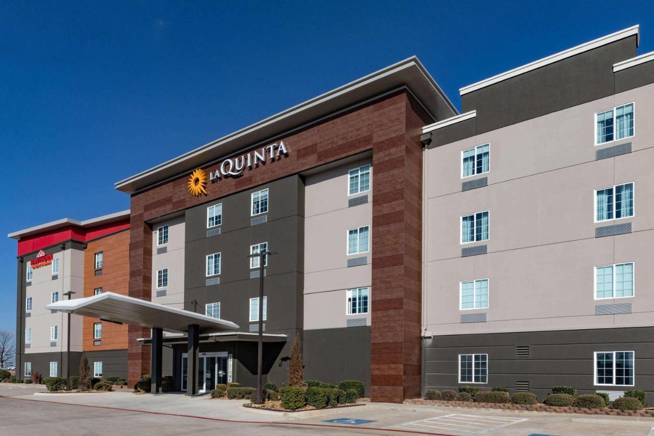 La Quinta Inn & Suites By Wyndham Адмор Екстериор снимка