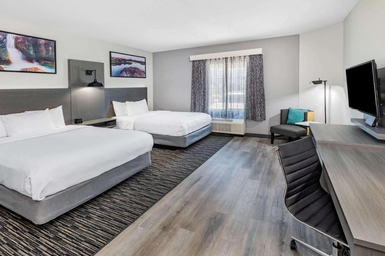 La Quinta Inn & Suites By Wyndham Адмор Екстериор снимка